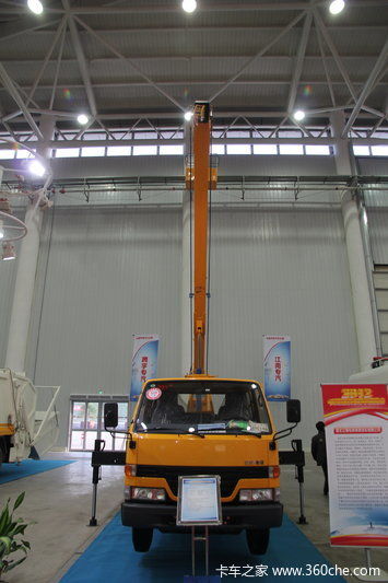 随州专用汽车展台 聚焦创新科技，引领专用汽车产业高质量发展